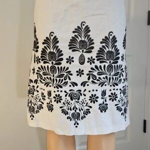 Ann Taylor Black and White Patterned Skirt